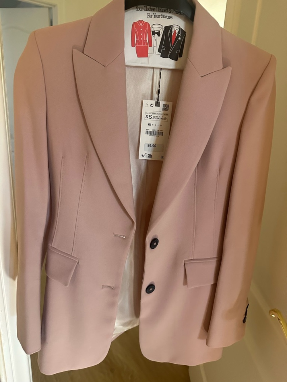 Zara New Women's Blazer in Dusty Pink - Size XS